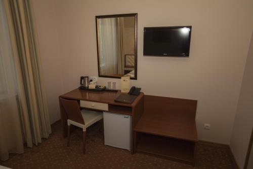 Family Hotel Saint George, Sofia (photo 9)