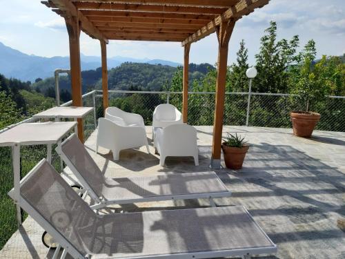 Iekārtas, Villa Pavone in Coreglia Antelminelli