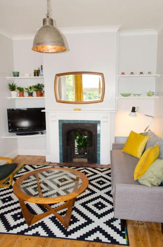Wensum Park Townhouse - image 3