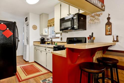 Mountain Getaway by Big Bear Vacations Adorable Sugarloaf Retreat in 大貝爾城 (CA)
