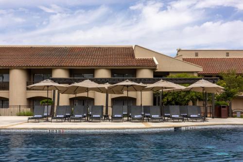 外部景觀, Tapatio Springs Hill Country Resort in 伯爾尼