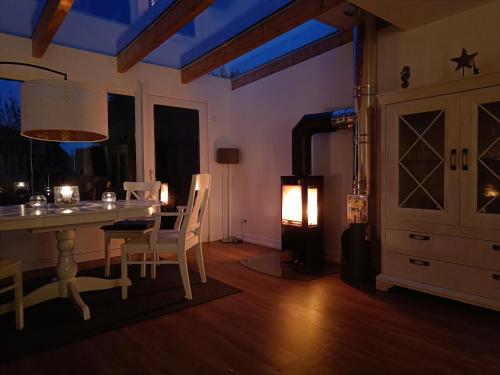 Beachhouse mit privater Sauna und Kamin, 700m zum Strand