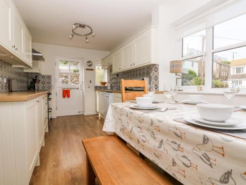 Pilchard Cottage - image 8