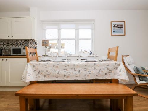 Pilchard Cottage - image 14