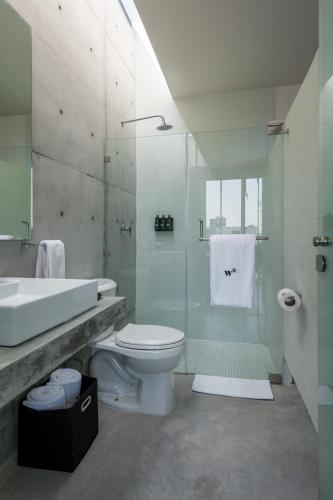Airy Duplex w/ Beautiful Terrace in Roma Norte image 3