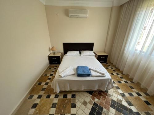 Two-Bedroom House image 9