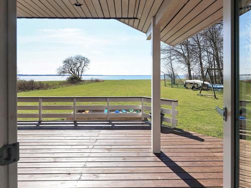  Three-Bedroom Holiday home in Øster Assels 1 in Sillerslev