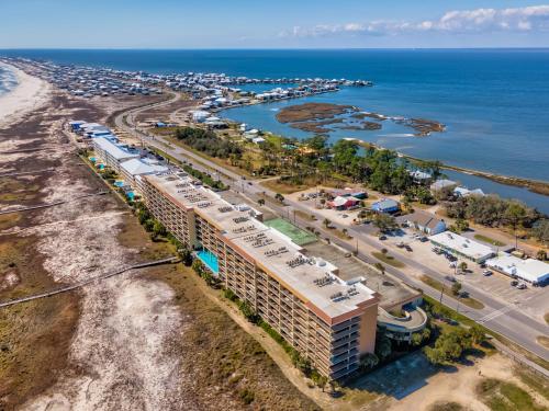 Holiday Isle 120 in Dauphin Island, USA