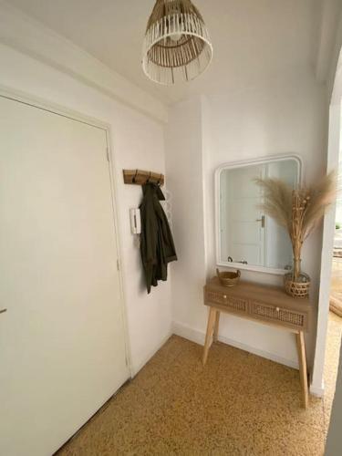 Beau T3 centre-ville, vue mer