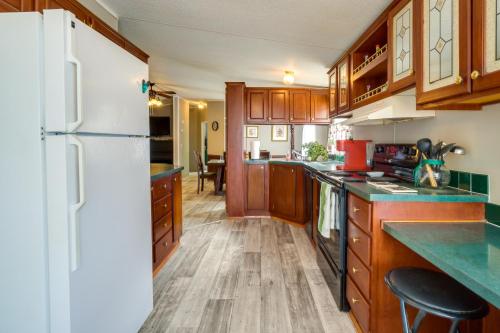 Tennessee Vacation Rental about 2 Mi to Windrock Park! photo 1