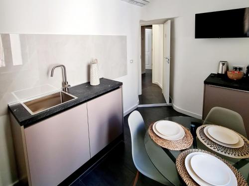 Lena Suite Bari Vecchia 5