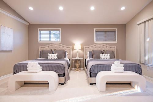 @ Marbella Lane - Brilliant 4BR Home photo 2