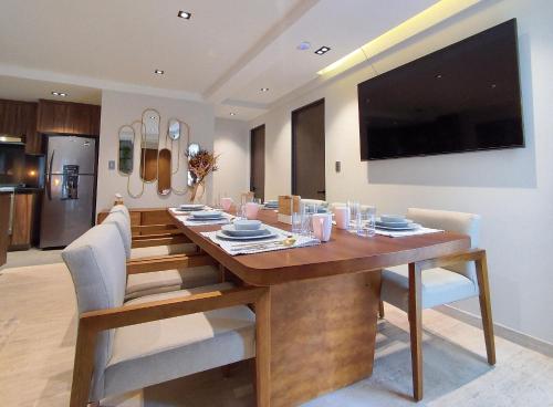 2 bedrooms, 4 beds