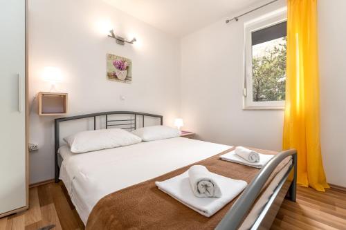 Apartment Baska 13907c - image 3