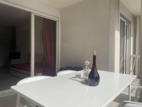 Appartement Juan les Pins, 2 pieces, 4 personnes - FR-1-252-190 in Antibes