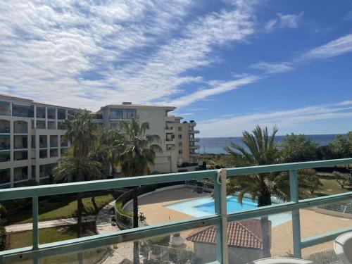 Appartement Juan les Pins, 2 pieces, 4 personnes - FR-1-252-190 in Antibes