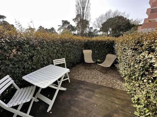Studio cosy à 150m de la Plage de Nauzan avec jardin privatif et parking, Vaux-sur-Mer - FR-1-550-52 (Studio cosy a 150m de la Plage de Nauzan avec jardin privatif et parking, Vaux-sur-Mer - FR-1-550-52) in Vaux Sur Mer mazpilsēta