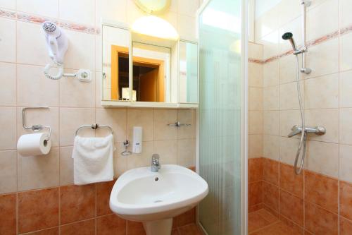 Hotel Blaha Lujza - image 10