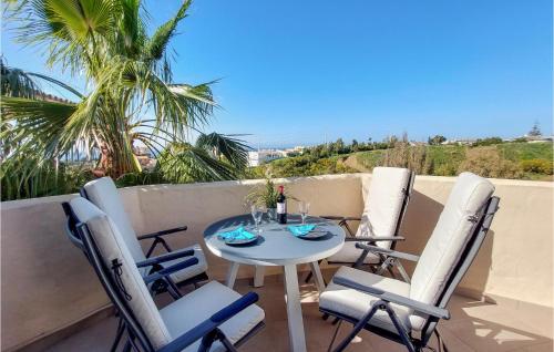 Beautiful apartment in Mijas with 2 Bedrooms, WiFi and Outdoor swimming pool - Apartment - Mijas