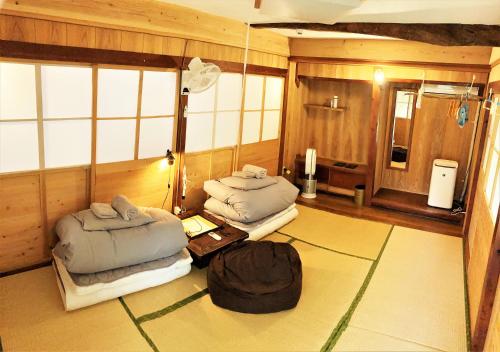 奄美ゲストハウス HUB a nice INN Amami Ōshima