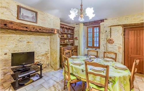 Beautiful Home In Uzech With Kitchen