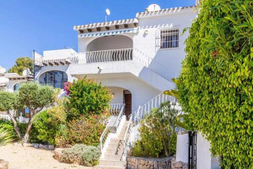  Casa en Moraira 6 personas con piscina in Teulada