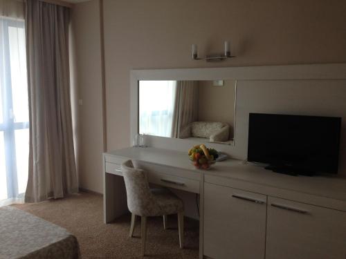 Sineva Beach Hotel - All Inclusive - image 4