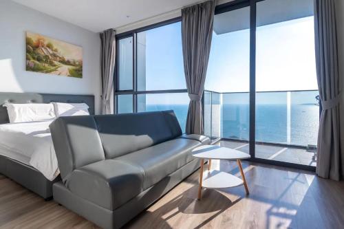 Andromeda Seaview Condo Near Beach