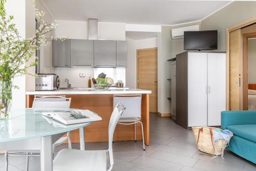 Konyha, APPARTAMENTI LA VELA in San Bartolomeo al Mare