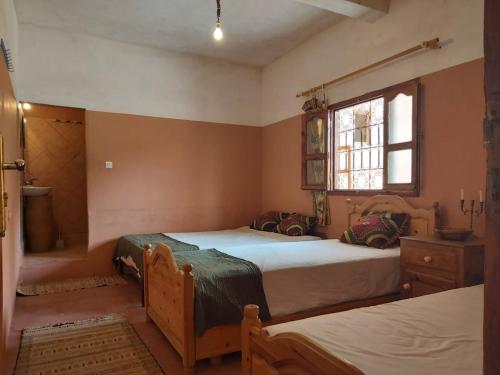 kasbah Ait arbi in Agouti