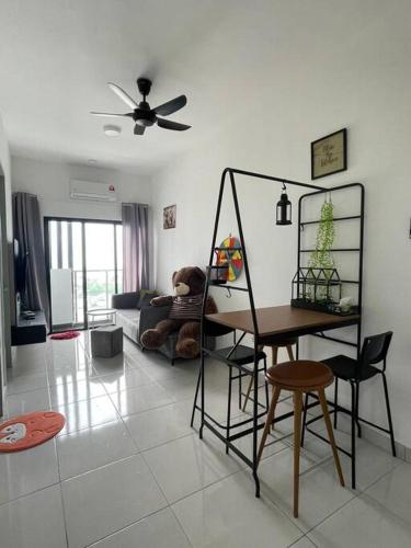 HomeFeel Netflix Youtube Free WiFi and Parking - MSuite at Bandar Manjalara, Near to DesaPark, Arkadia, One Utama, Kepong, Sri Damansara, Kota Damansara, Kuala Lumpur, Kuala Lumpur (fotografie 6)