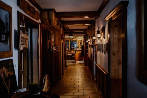 大堂, Landhotel zum Matthiasl in 海德米勒