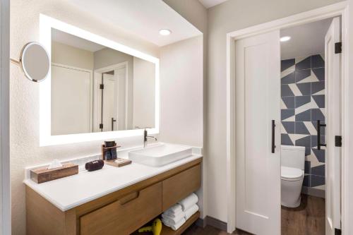 Hyatt Centric Santa Clara Silicon Valley - image 4
