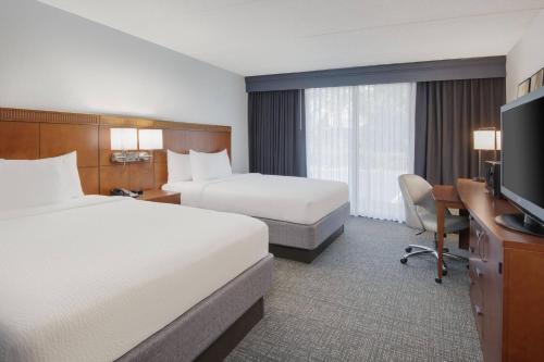 Courtyard by Marriott Augusta - image 2