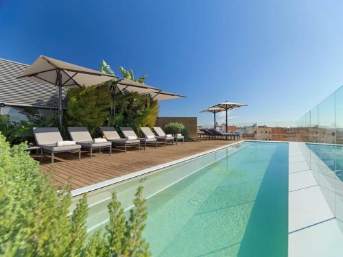 The One Barcelona GL - main image