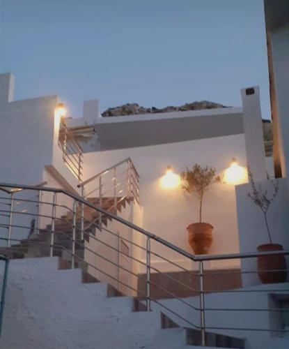 Matala home Golden View