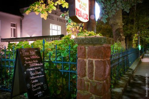 Főnix Hotel – Balatonfoldvar, AZ