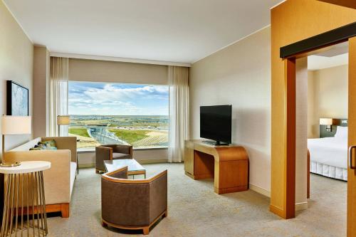 2 bedrooms, 3 beds
