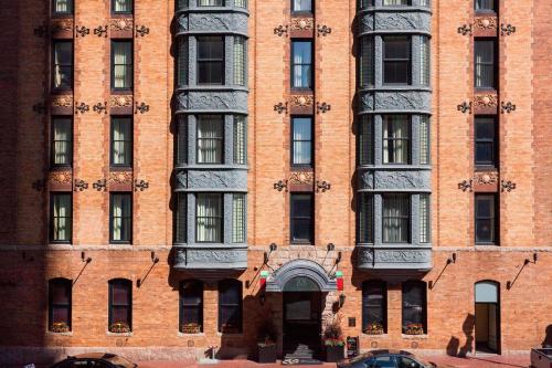 Courtyard by Marriott Boston Copley Square