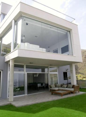 Villa Sabina, Igueste
