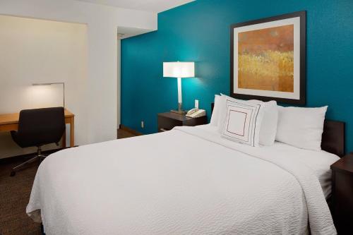 Residence Inn by Marriott Detroit Troy/Madison Heights