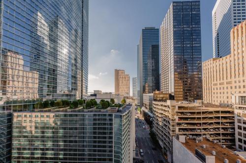 JW Marriott Houston Downtown