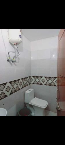 Bathroom, OYO 80535B Hotel Green Star in Sohna