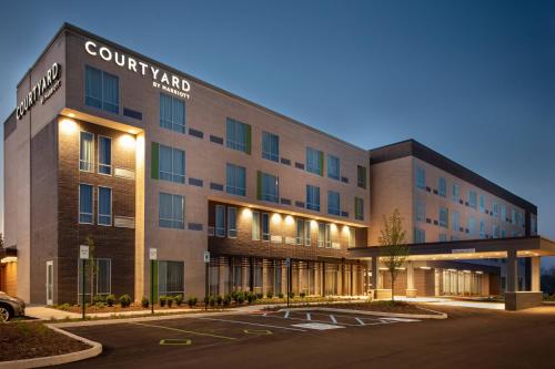 Courtyard by Marriott Indianapolis West-Speedway