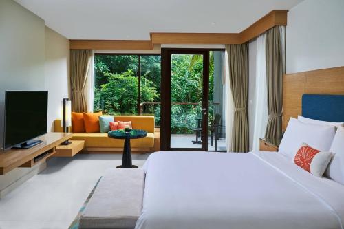 Renaissance Phuket Resort & Spa