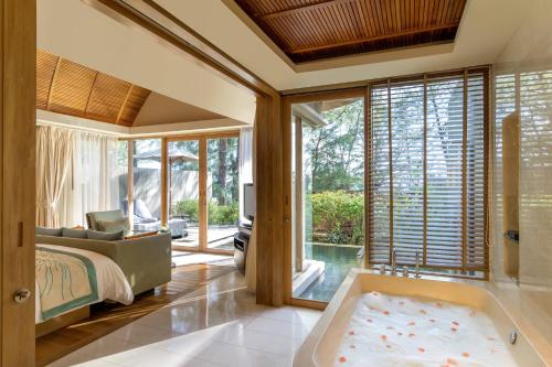 Renaissance Phuket Resort & Spa