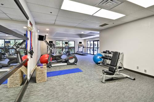 Fairfield Inn & Suites Dallas Medical/Market Center - image 3