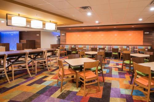 Fairfield Inn & Suites by Marriott Fort Wayne Southwest