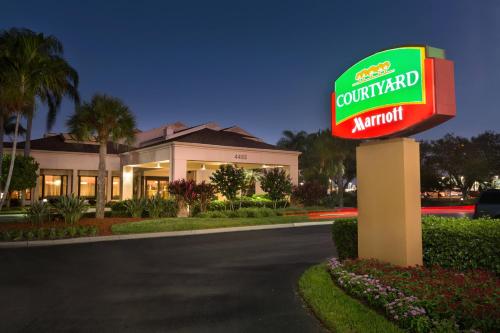 Courtyard Fort Myers Cape Coral