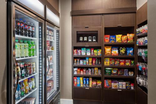 Residence Inn by Marriott East Peoria - image 10